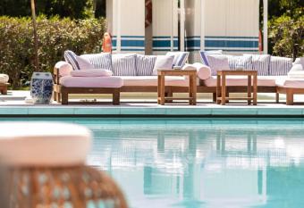 California Park Hotel has Balcony rooms