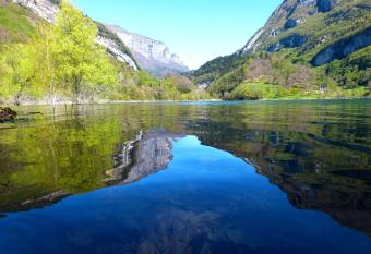 Garn   Al Laghet has Balcony rooms