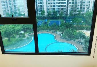 Smart Homestay Vinhomes Smart City H   N   i has Balcony rooms