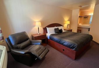 Frazier View Motel has Balcony rooms