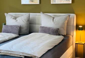 Mainberger has Balcony rooms