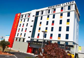 Premi  re Classe Lyon - Saint Priest Eurexpo allows 18 year olds to book a room