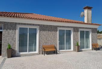 AL Recanto do Sol has Balcony rooms