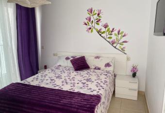 Precioso adosado en Pe  iscola. has Balcony rooms