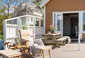 RoaldsPiren has Balcony rooms