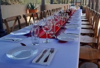 Hotel La Lejona has Balcony rooms