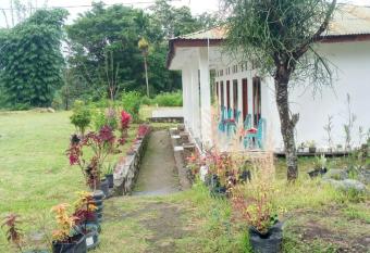 Rice field guest house has Balcony rooms