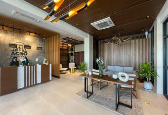 Acro Residences has Balcony rooms