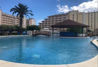 Pe  ismar 50 allows 18 year olds to book a room