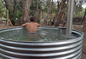 11 Mountain Stream Hot Tub Self Catering has rooms with a private hot tub