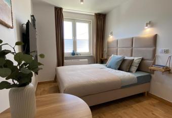 La Playa Apartments allows 18 year olds to book a room