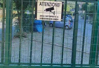 Nen   al mare appartamento con posto auto wifi e idromassaggio allows 18 year olds to book a room