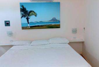 Departamento 21 encantador y comodo , centrico con cama king , cerca del vado del rio allows 18 year olds to book a room