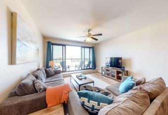 Renovar at The Club has Balcony rooms