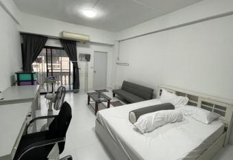 Namchok condominium 470bahtperday 4500bahtpermonth has Balcony rooms