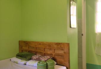 BARRIL GREEN HOMESTAY has Balcony rooms