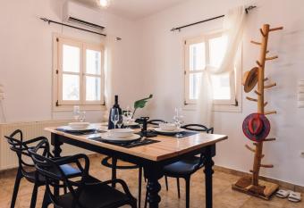 Villa Palma has Balcony rooms