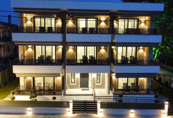 Garden Apartments has Balcony rooms