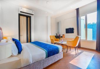 Hotel Grand Cabbana By Levelup Hotels has Smoking rooms