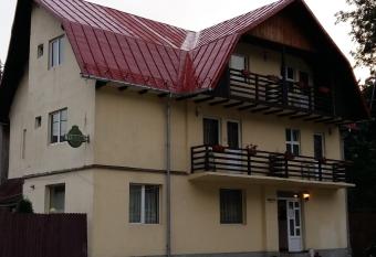 Vila Casa Ta has Balcony rooms