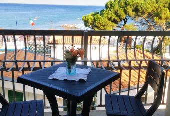 L oasi di copanello has Balcony rooms