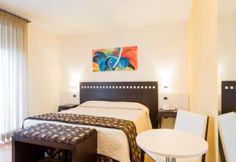 Hotel San Marco Fitness Pool & Spa allows 18 year olds to book a room