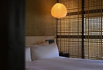 Maana Kiyomizu allows 18 year olds to book a room