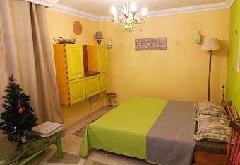 Casa Historia allows 18 year olds to book a room