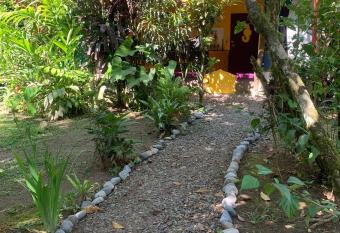 RO-AN Caballito de Mar allows 18 year olds to book a room