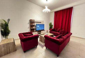 Luxurious Villa With Access To Beach & Pool !! has Balcony rooms