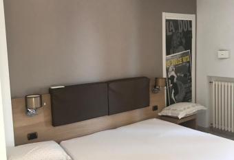 DolceVita Rooms allows 18 year olds to book a room