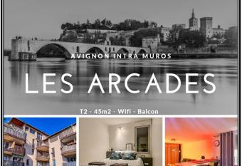 Les Arcades - WIFI - Intra muros of Avignon - Balcony - 45m2 has Balcony rooms
