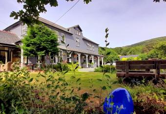 The Elan Valley Hotel allows 18 year olds to book a room