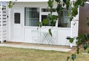 Sundowner Holiday Park, Hemsby allows 18 year olds to book a room