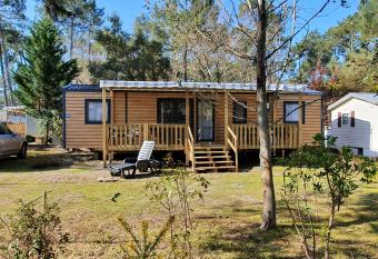 Bahiana allows 18 year olds to book a room