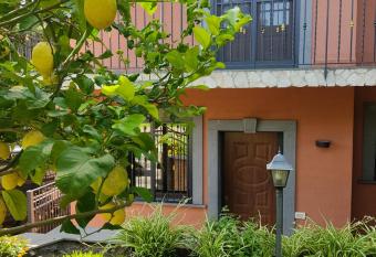 Le Terre dell Etna - Casa del Grecale has Balcony rooms