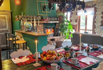 Appartamento 14 has Balcony rooms