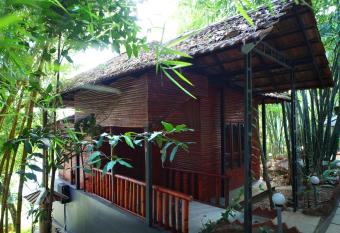 Misty Morning Resorts Wayanad has Balcony rooms