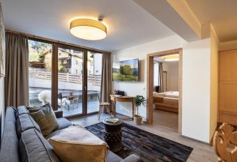 Alpine Homes - Hopfgarten has Balcony rooms