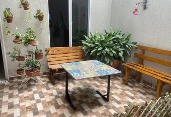 Apartamento 101 has Balcony rooms