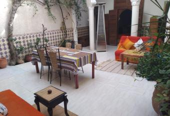 Riad diafa has Balcony rooms