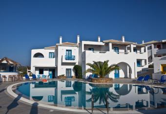 Viva Mare Foinikounta has Balcony rooms