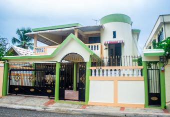 Lux House/Apartment 1. Hermoso Apartamento, Moderno y Acogedor. has Balcony rooms