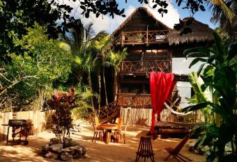 Casa Selva de Luz has Balcony rooms