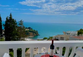 Apartments Nasufaga has Balcony rooms