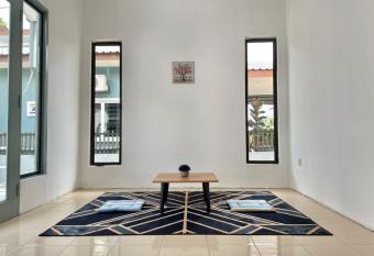 Inderaloka Villa 23B Free Parking has Balcony rooms