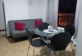 Confortable apartaestudio en excelente ubicaci  n has Balcony rooms