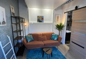 Studio cosy au portes de Paris allows 18 year olds to book a room