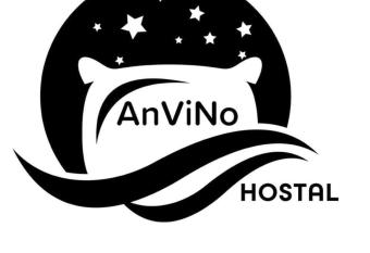 AnViNo Hostal has Balcony rooms