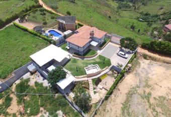 Casa Valderrama - Ruitoque Hermosa Casa M  gica llena de naturaleza allows 18 year olds to book a room